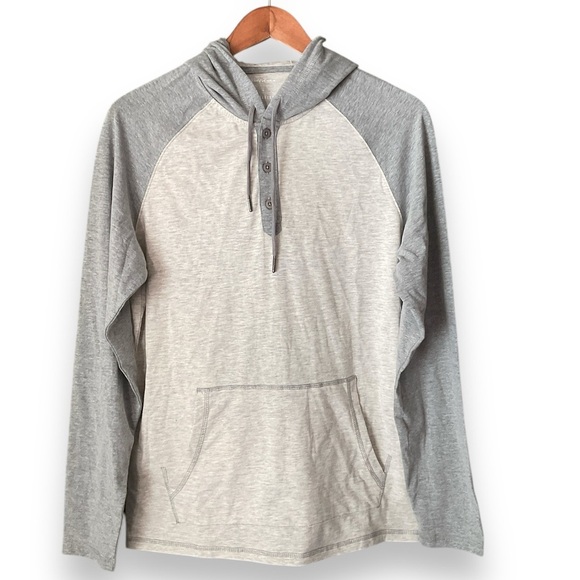 Flag & Anthem Madeflex Two-Tone Grey Hooded Henley Long Sleeve Top Size Small - Picture 1 of 8